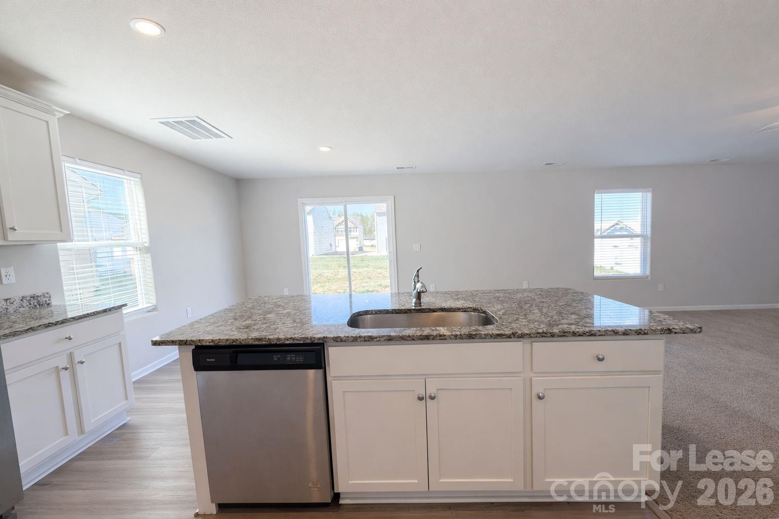 1408 Nia Road Charlotte, NC 28215 - Photo 7 of 34