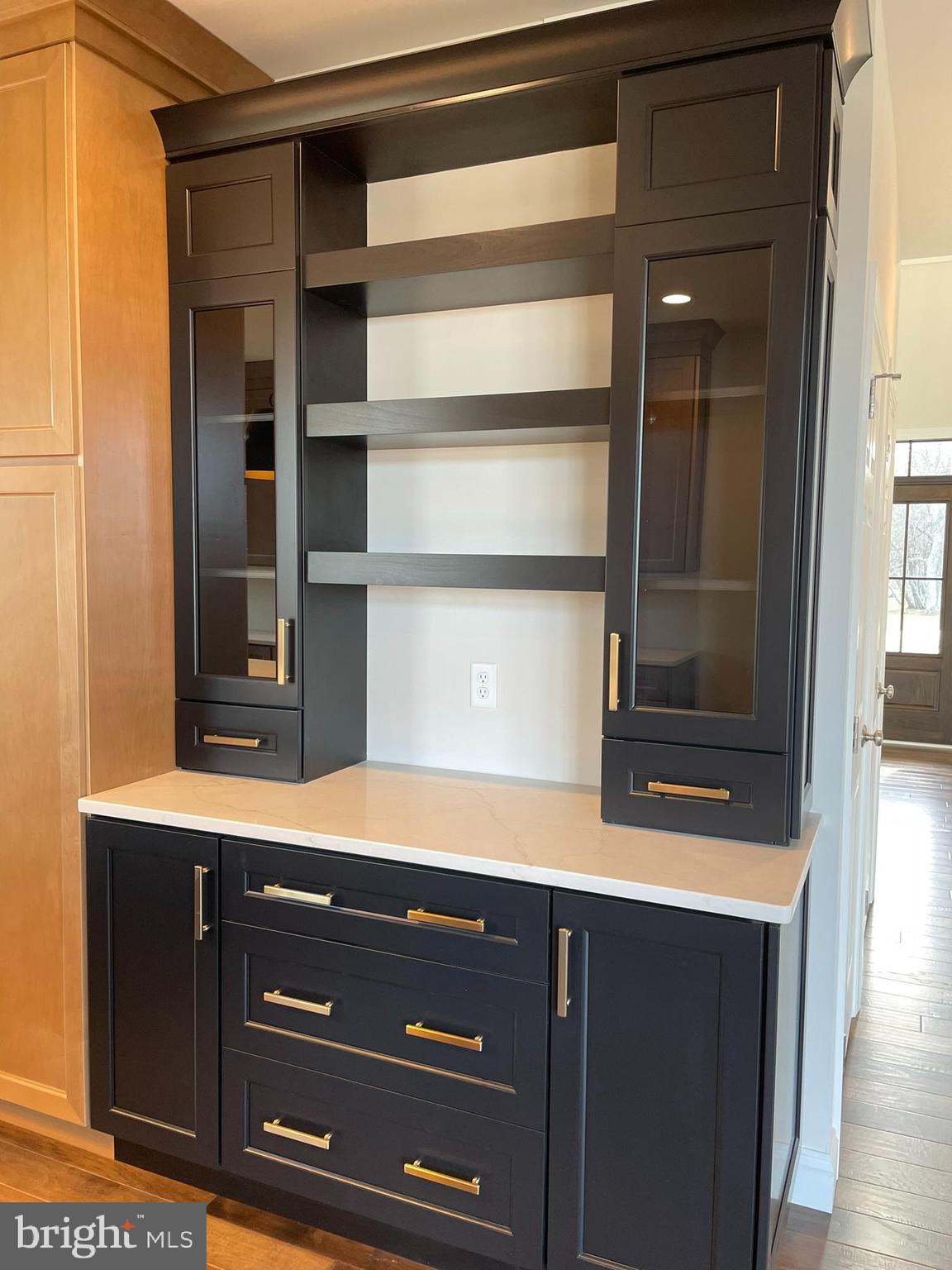 1928 Kimberton Road Phoenixville, PA 19460 - Photo 19 of 32 a view of dresser