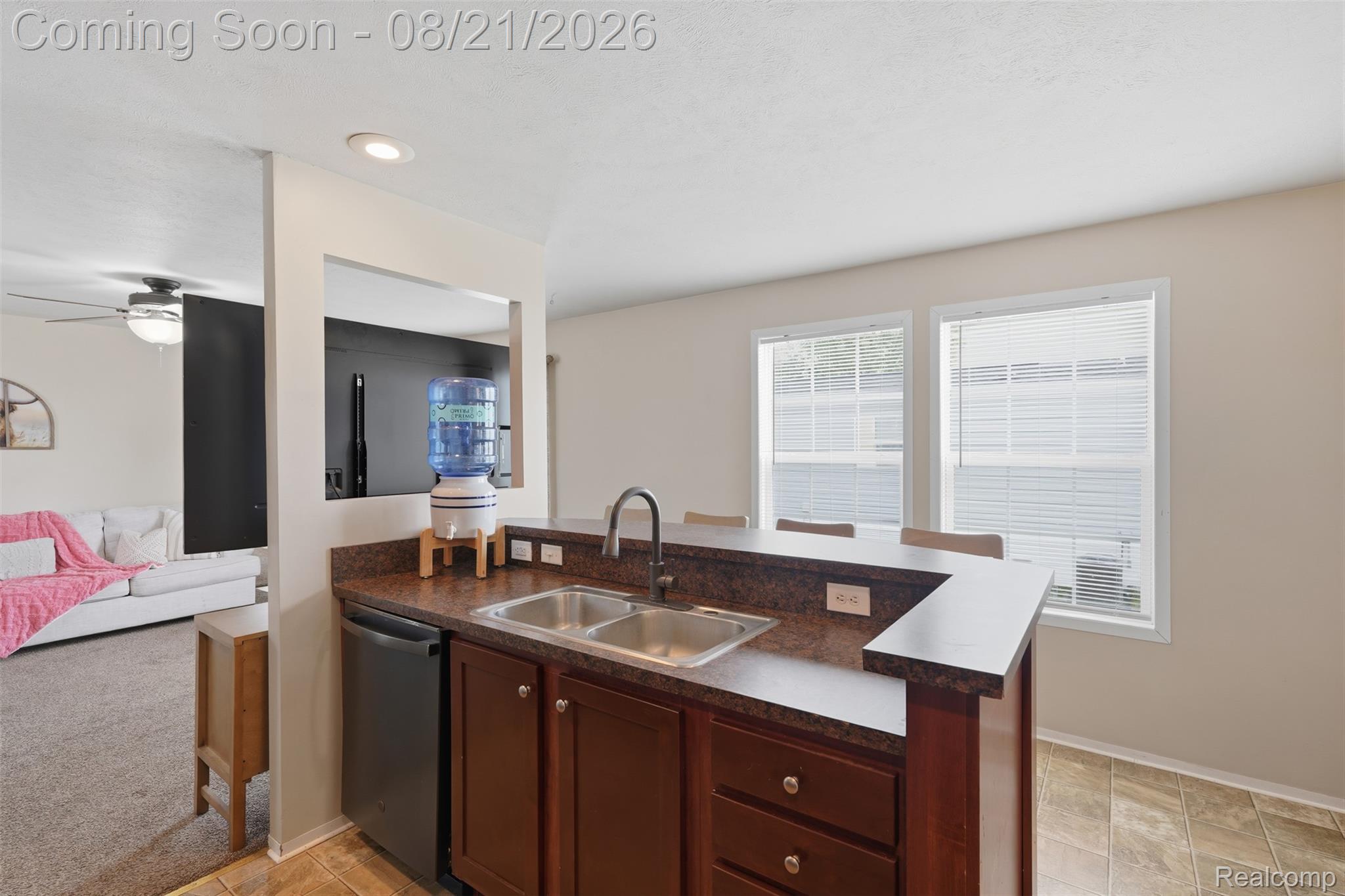 5325 Van Orden Road, Unit 41 Webberville, MI 48892 - Photo 8 of 26 5325 Van Orden Rd #41