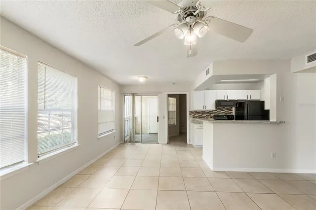 $1,400 | 1043 South Hiawassee Road, Unit 3117, Orlando, FL 32835