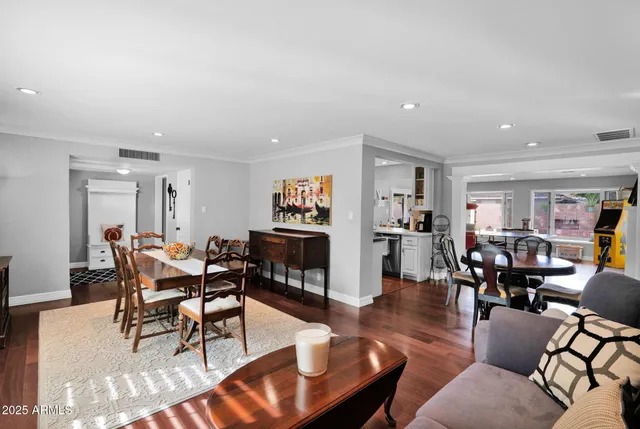 $1,395,000 | 104 East Myrtle Avenue, Phoenix, AZ 85020