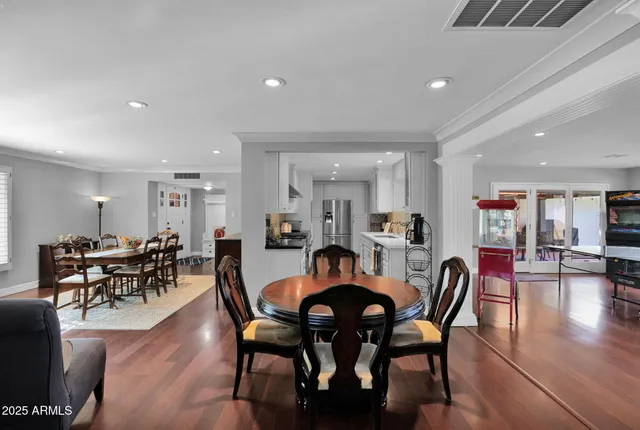 $1,395,000 | 104 East Myrtle Avenue, Phoenix, AZ 85020