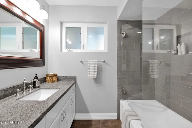 $1,395,000 | 104 East Myrtle Avenue, Phoenix, AZ 85020