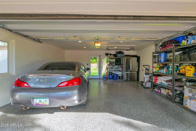 $1,395,000 | 104 East Myrtle Avenue, Phoenix, AZ 85020