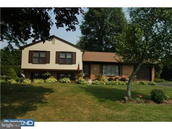 4625 Farming Ridge Boulevard Reading, PA 19606 - Photo 1 of 10