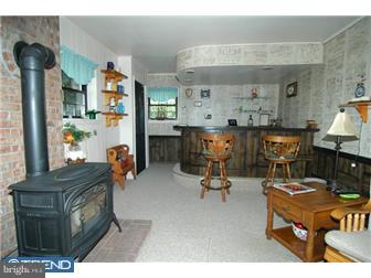 4625 Farming Ridge Boulevard Reading, PA 19606 - Photo 5 of 10