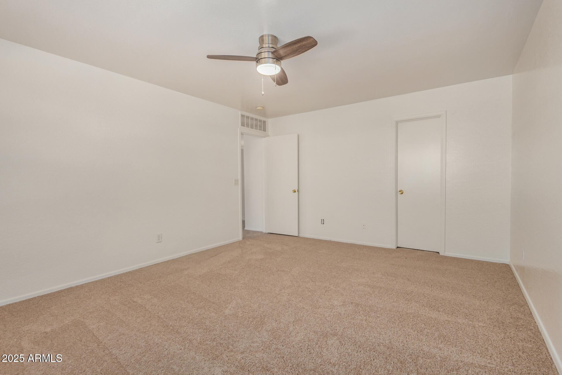 18475 North Madison Road Maricopa, AZ 85139 - Photo 29 of 40 a view of an empty room