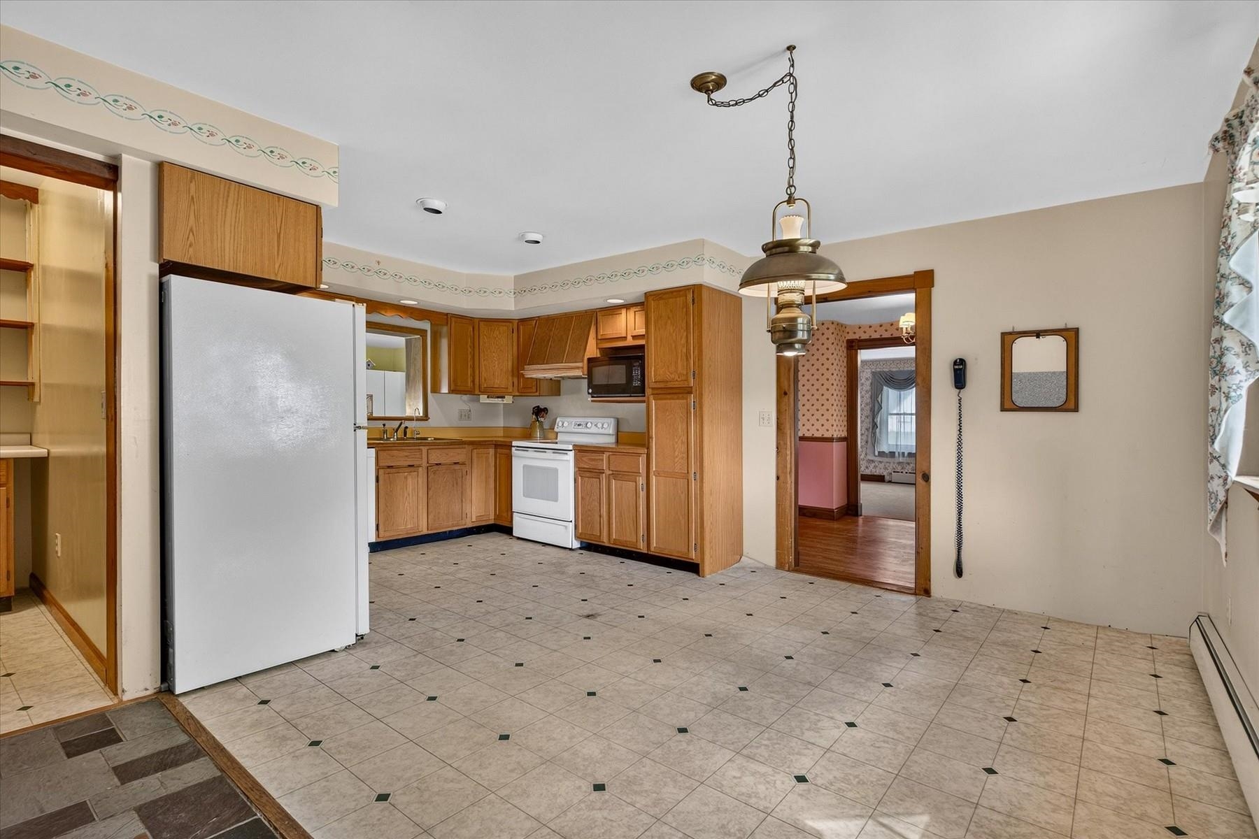 2279 North Grove Street Rutland Town, VT 05701 - Photo 7 of 58 Gallery Image 7