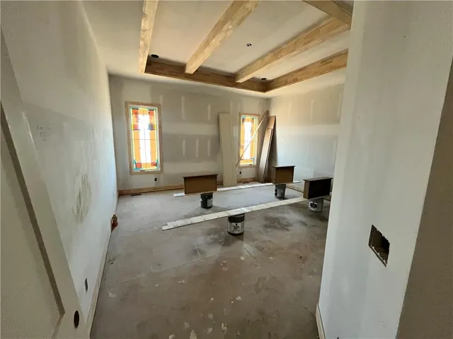 $1,099,950 | 1817 Northeast Lashbrook Drive, Lee's Summit, MO 64086