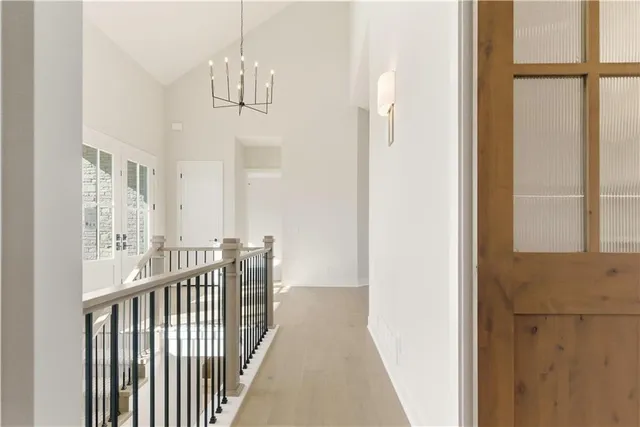 $1,099,950 | 1817 Northeast Lashbrook Drive, Lee's Summit, MO 64086