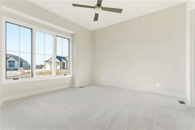 $1,099,950 | 1817 Northeast Lashbrook Drive, Lee's Summit, MO 64086