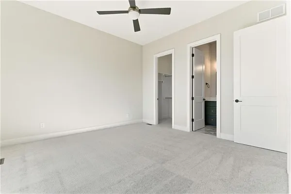 $1,099,950 | 1817 Northeast Lashbrook Drive, Lee's Summit, MO 64086