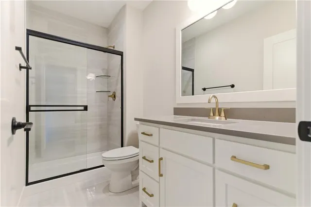 $1,099,950 | 1817 Northeast Lashbrook Drive, Lee's Summit, MO 64086