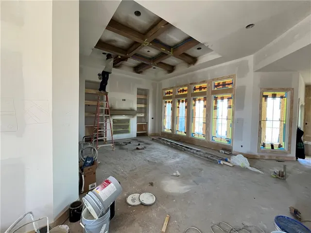 $1,099,950 | 1817 Northeast Lashbrook Drive, Lee's Summit, MO 64086