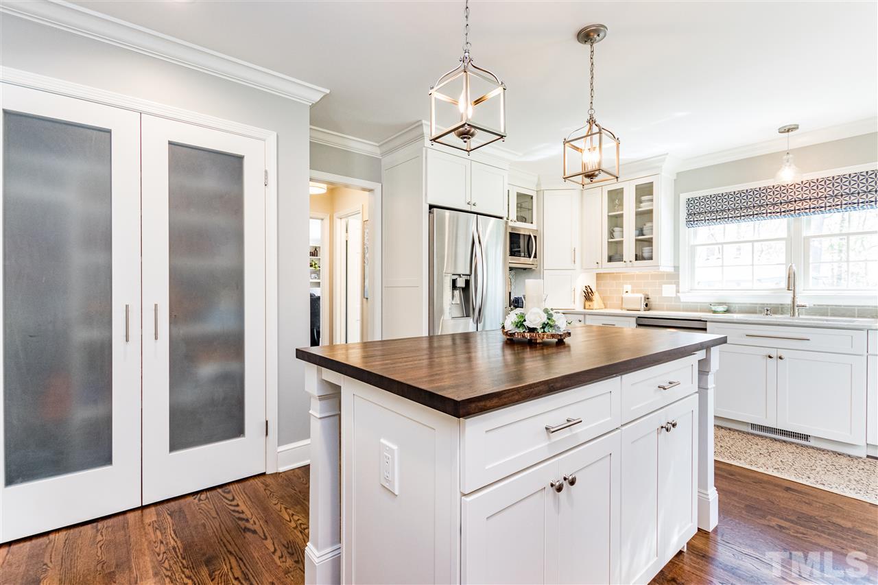 1311 Hampton Valley Road Cary, NC 27511 - Photo 4 of 26 Gallery Image 4