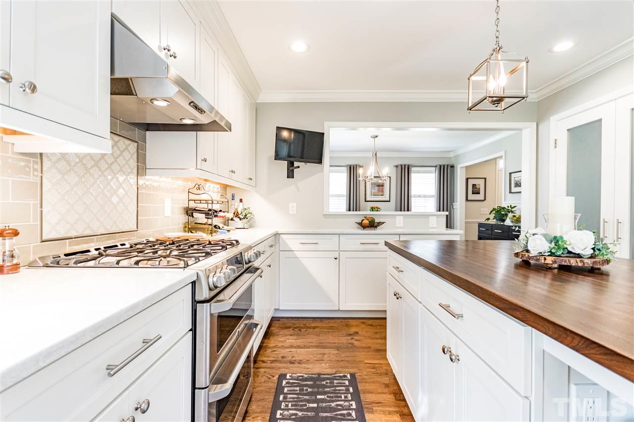 1311 Hampton Valley Road Cary, NC 27511 - Photo 5 of 26 Gallery Image 5