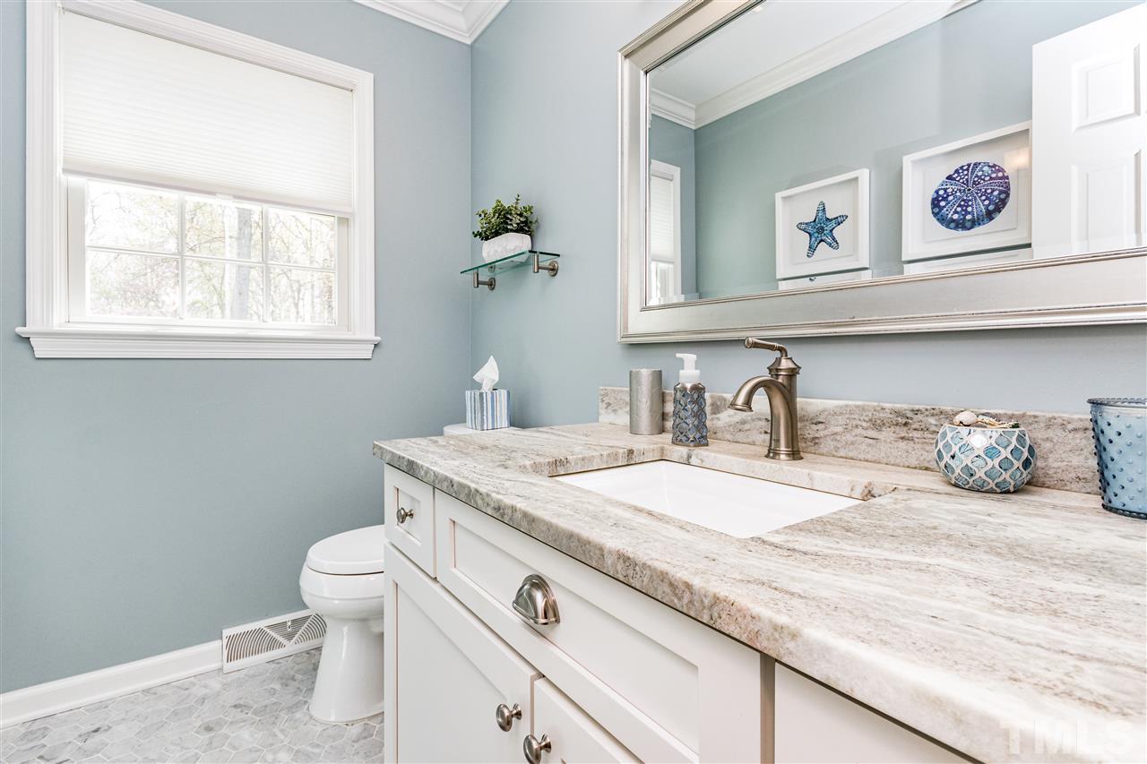 1311 Hampton Valley Road Cary, NC 27511 - Photo 9 of 26 Gallery Image 9