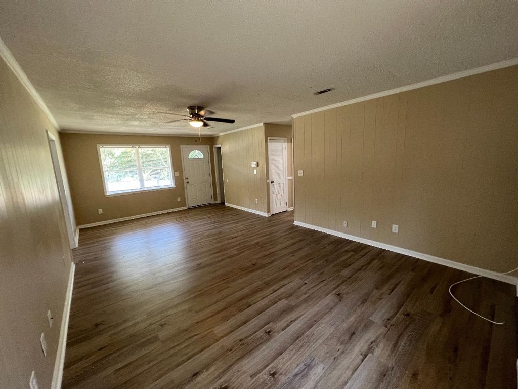1351 Coe Dairy Road Dothan, AL 36301 - Photo 2 of 15