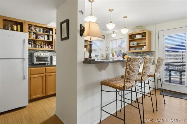 $299,900 | 1326 Hollywood Drive, Edwards, MO 65326