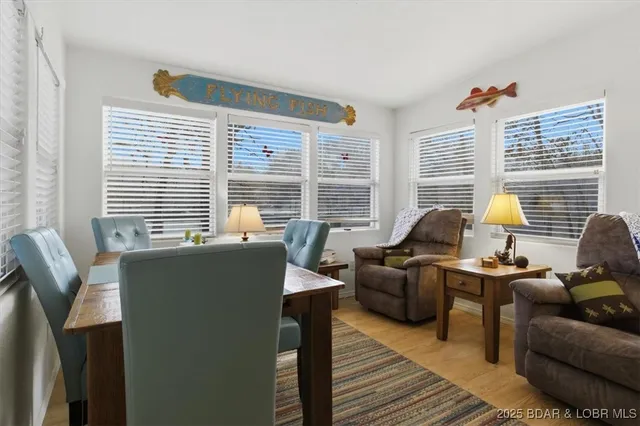 $299,900 | 1326 Hollywood Drive, Edwards, MO 65326