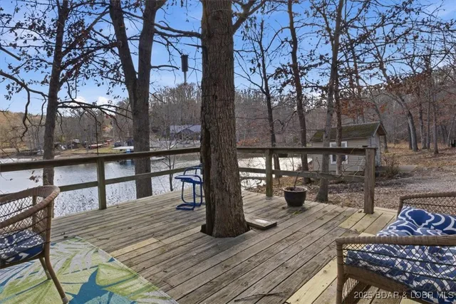 $299,900 | 1326 Hollywood Drive, Edwards, MO 65326