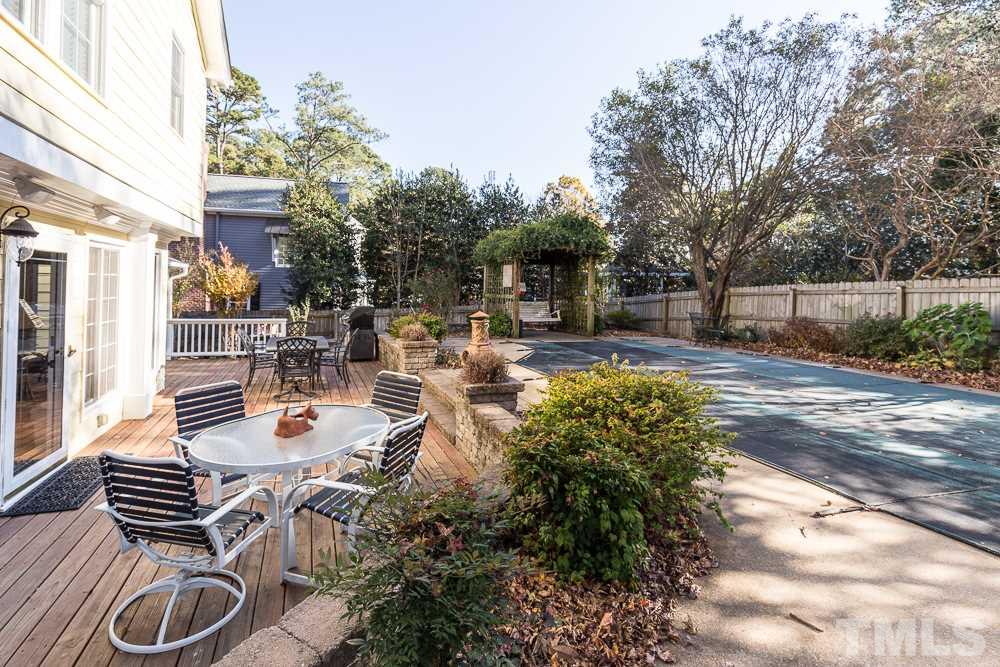 3413 Elvin Court Raleigh, NC 27607 - Photo 22 of 25