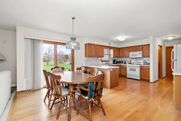 $599,000 | 2908 Northwind Drive, New Lenox, IL 60451