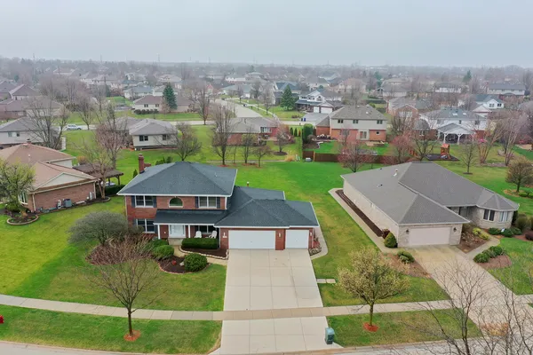 $645,000 | 2908 Northwind Drive, New Lenox, IL 60451