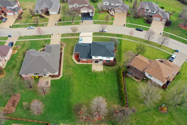 $645,000 | 2908 Northwind Drive, New Lenox, IL 60451