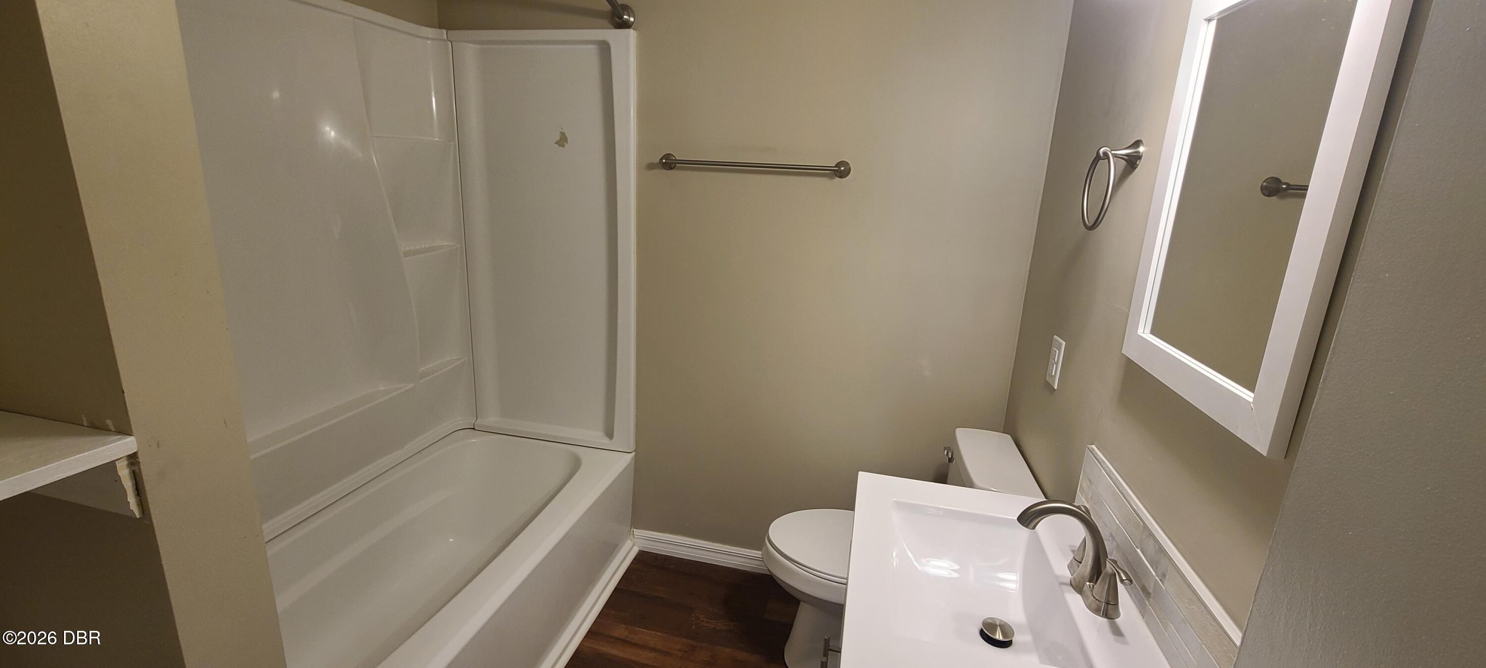 921 South Palmetto Avenue Daytona Beach, FL 32114 - Photo 13 of 31 20240319_131303