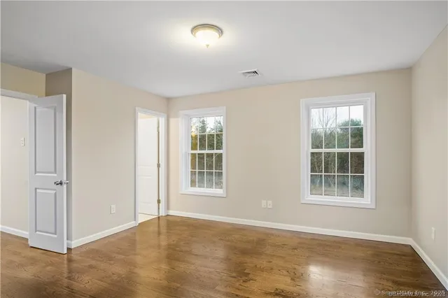 $899,000 | 67 Briar Hill Road, Norwich, CT 06360