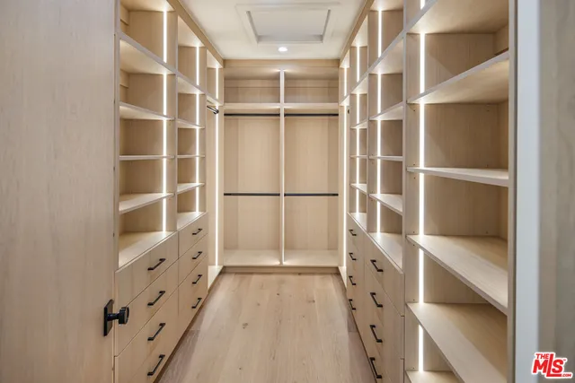 $3,895,000 | 4828 Radford Avenue, Valley Village, CA 91607