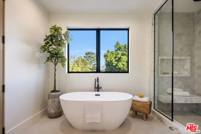 $3,895,000 | 4828 Radford Avenue, Valley Village, CA 91607