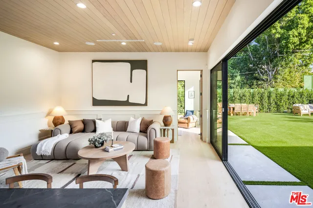 $3,895,000 | 4828 Radford Avenue, Valley Village, CA 91607