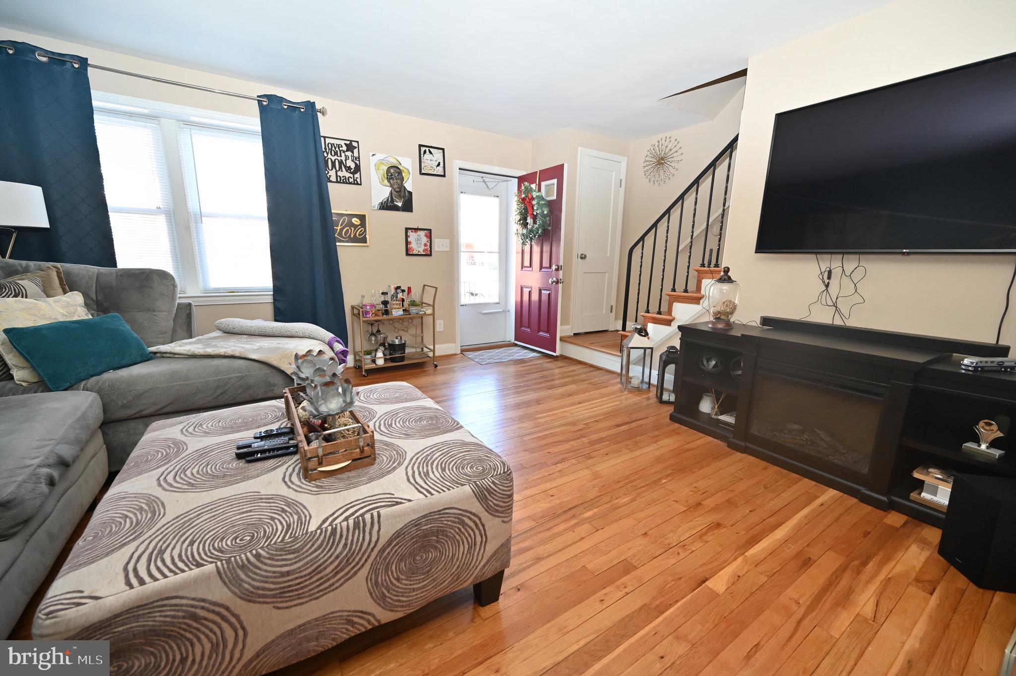 1907 Swansea Road Baltimore, MD 21239 - Photo 2 of 37