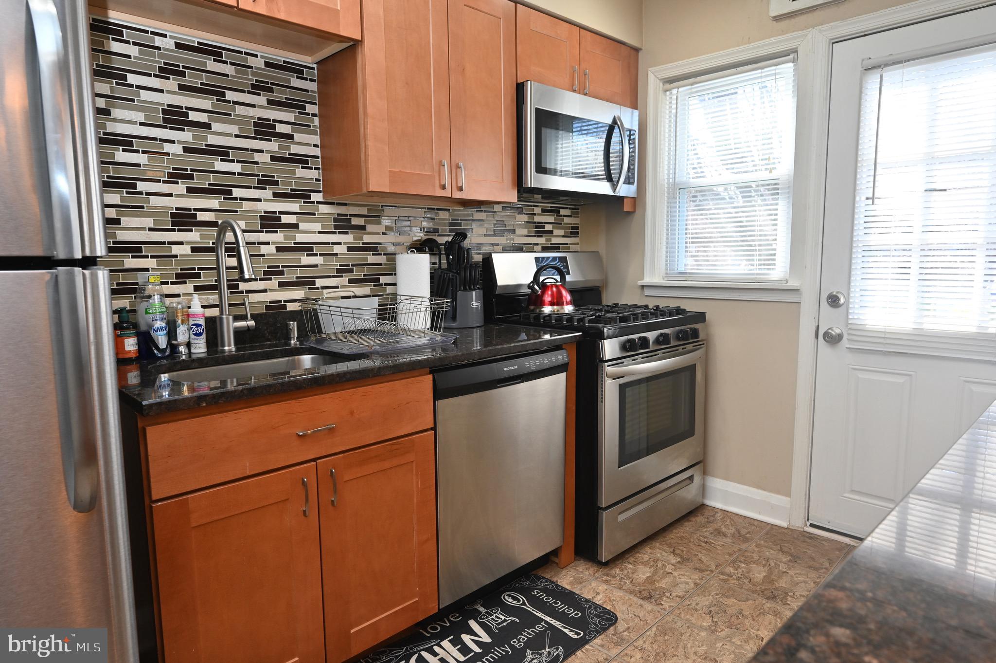 1907 Swansea Road Baltimore, MD 21239 - Photo 21 of 37