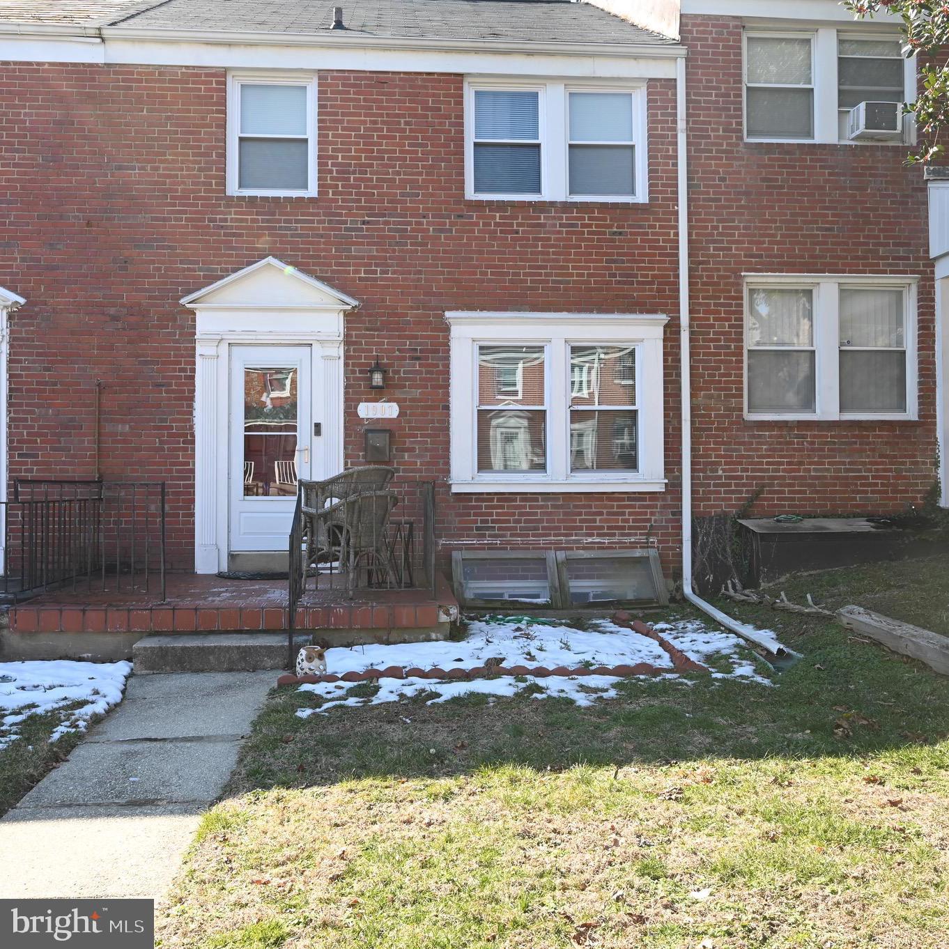 1907 Swansea Road Baltimore, MD 21239 - Photo 5 of 37