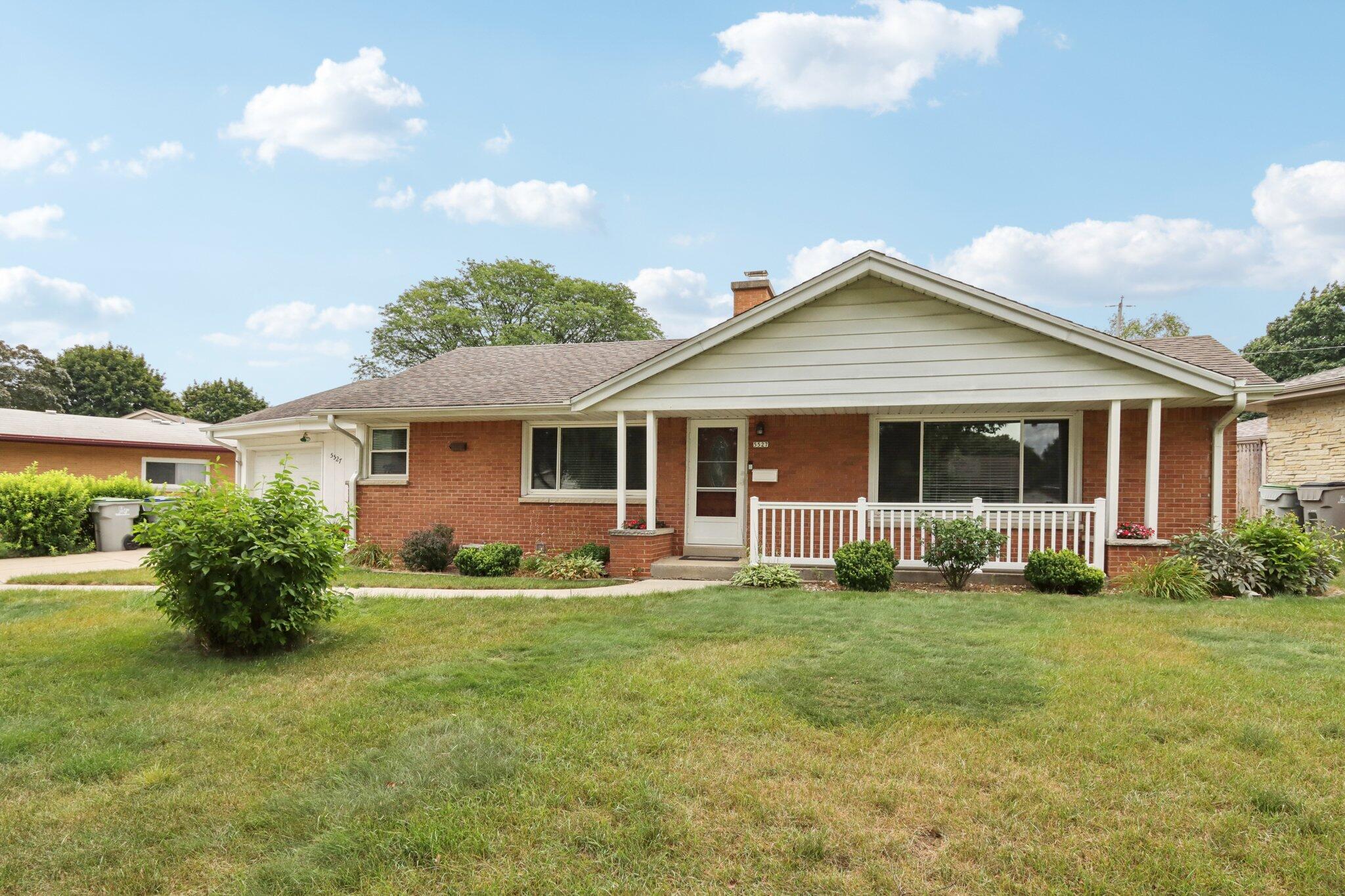 5527 West Jerelyn Pl  