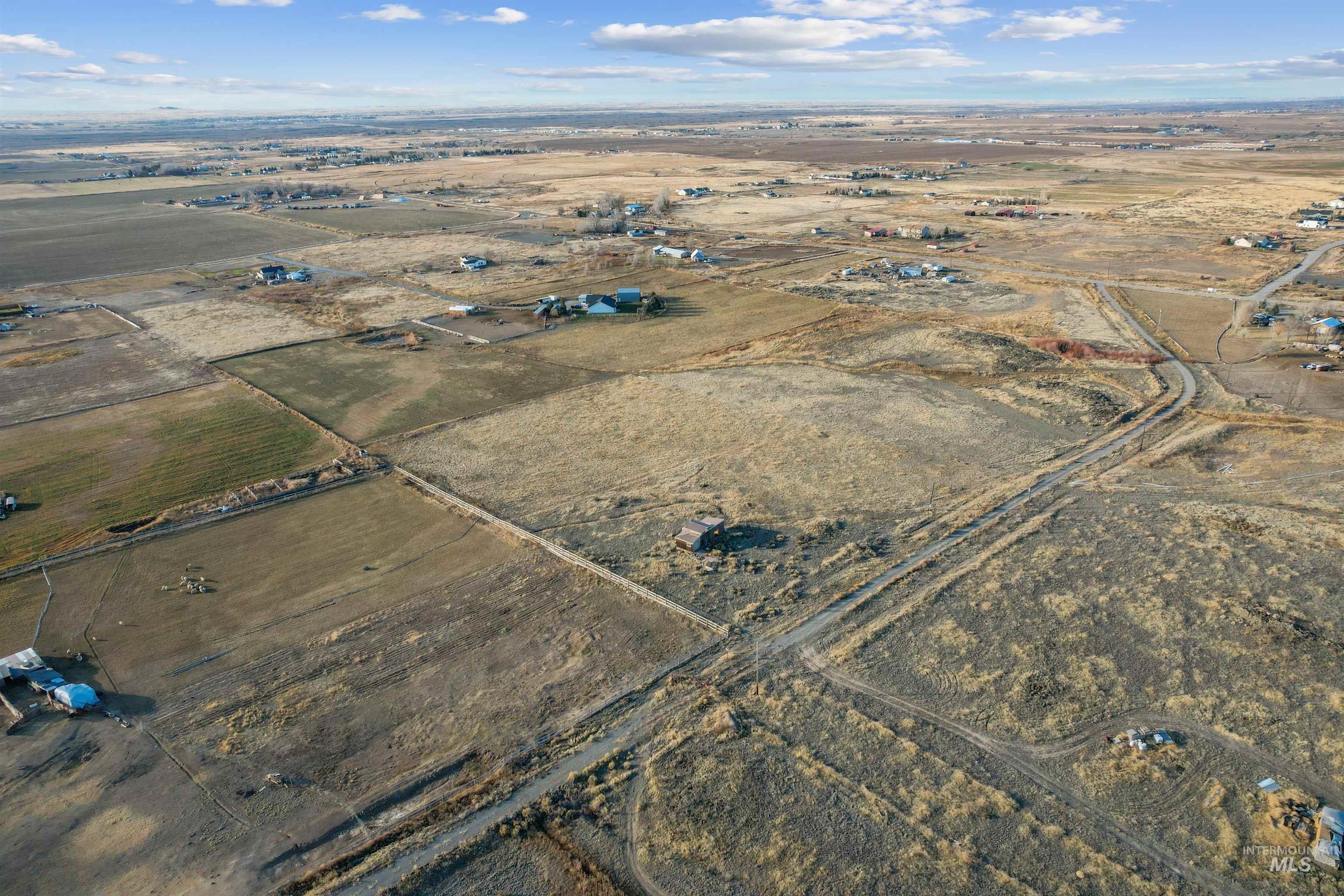 171 East 552 North Shoshone, ID 83352 - Photo 16 of 18 Aerial overview of property's location with rural landscape