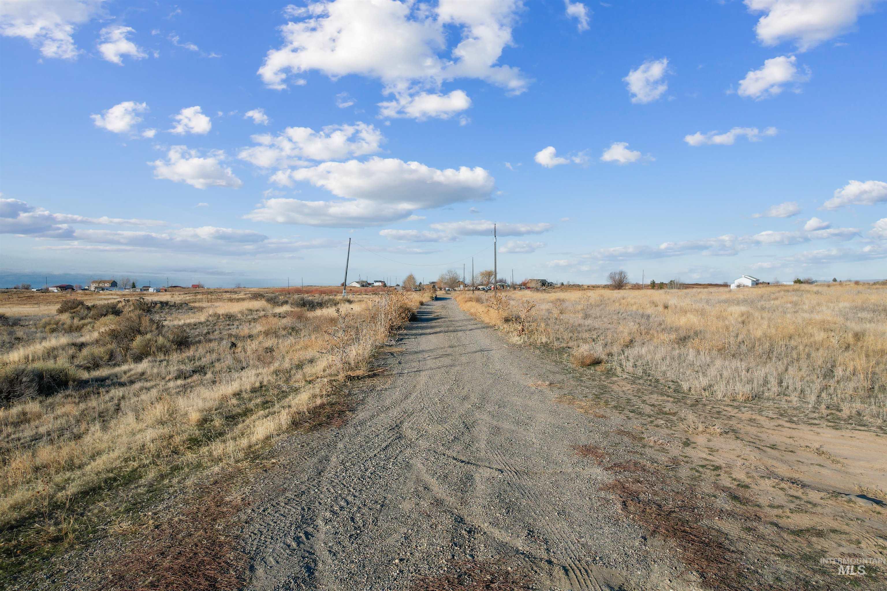 171 East 552 North Shoshone, ID 83352 - Photo 6 of 18 View of street featuring a view of countryside