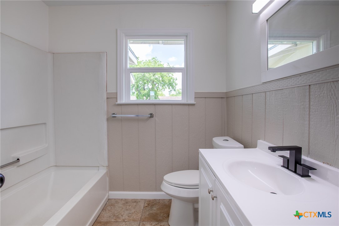 3607 Avondale Street Victoria, TX 77901 - Photo 16 of 21