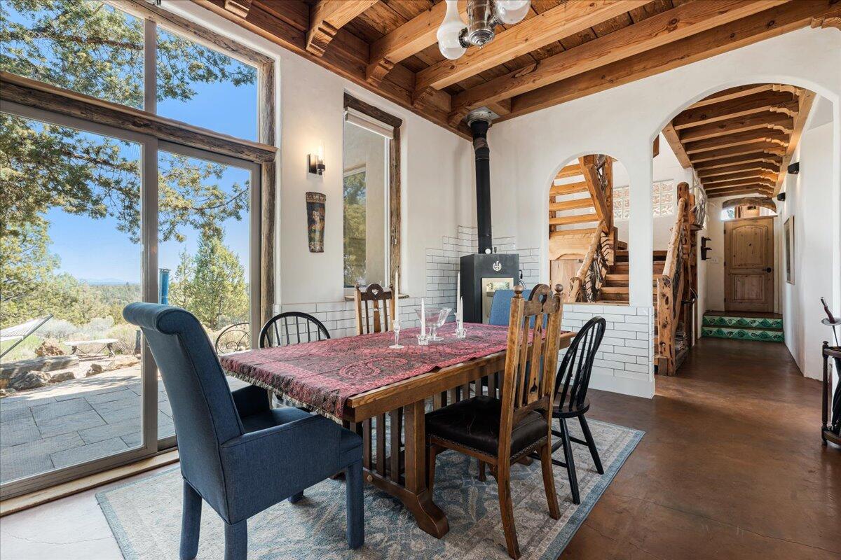 65580 Sisemore Road Bend, OR 97703 - Photo 12 of 67 Dining Room