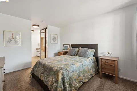 $329,000 | 1203 Melville Square, Unit 216, Richmond, CA 94804