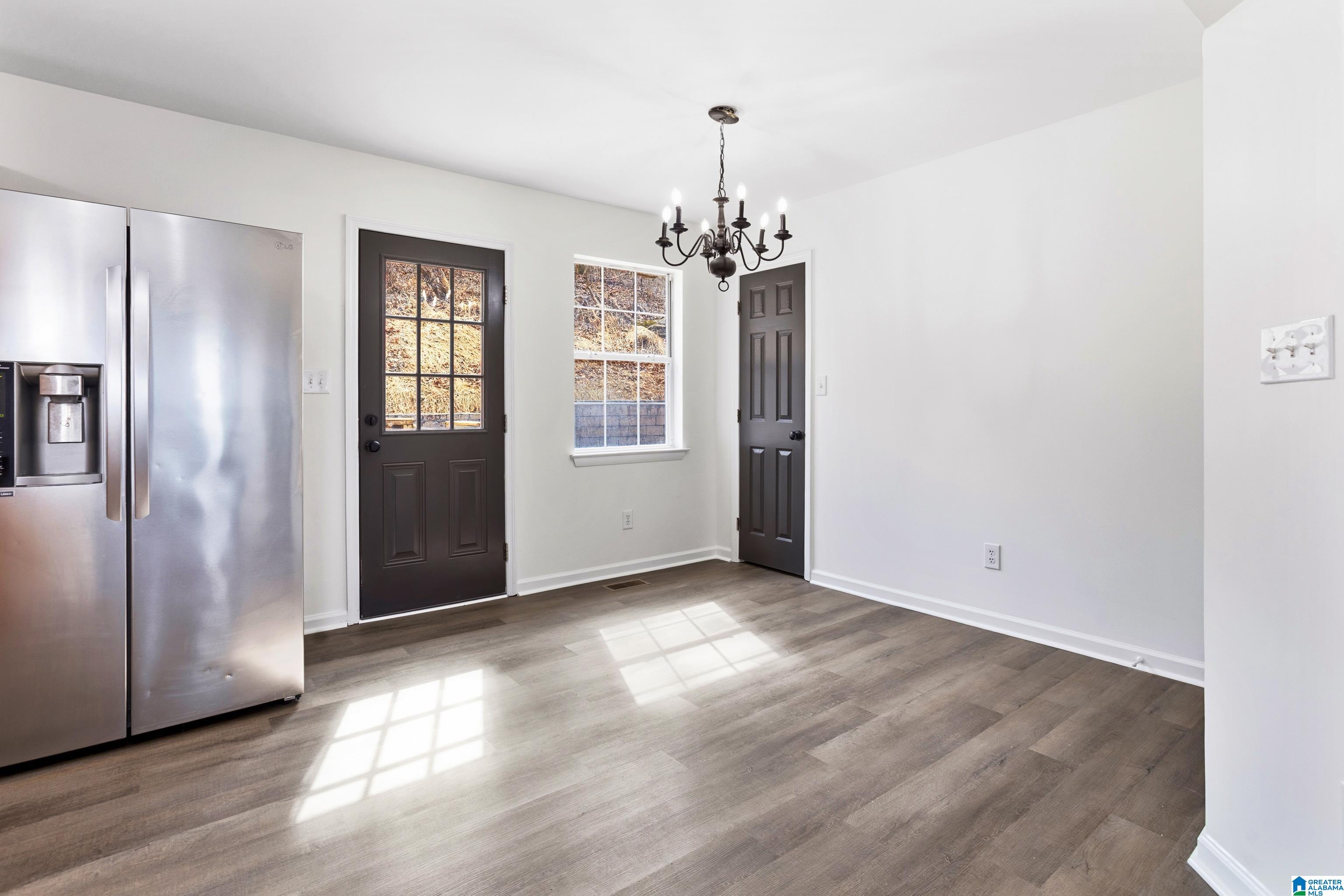1651 Thornhill Road Leeds, AL 35094 - Photo 8 of 36
