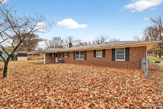 $175,000 | 7000 Gary Drive, Belleville, IL 62223
