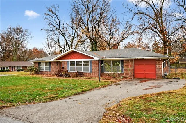 $175,000 | 7000 Gary Drive, Belleville, IL 62223