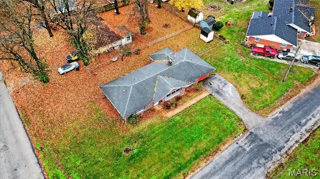 $175,000 | 7000 Gary Drive, Belleville, IL 62223