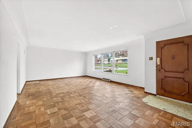 $175,000 | 7000 Gary Drive, Belleville, IL 62223