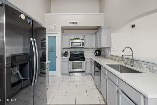 $259,950 | 10941 Duster Drive, El Paso, TX 79934