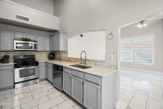 $259,950 | 10941 Duster Drive, El Paso, TX 79934